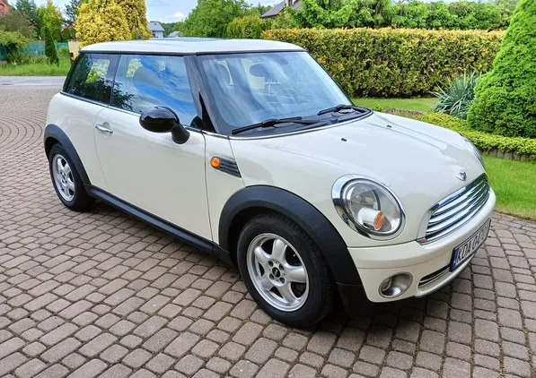 mini izbica kujawska MINI ONE cena 21500 przebieg: 145500, rok produkcji 2010 z Izbica Kujawska